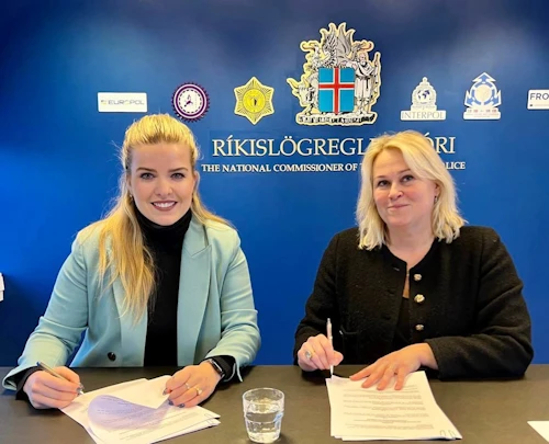 Áslaug Arna Sigurbjörnsdóttir, háskóla-, iðnaðar- og nýsköpunarráðherra, og Sigríður Björk Guðjónsdóttir, ríkislögreglustjóri.